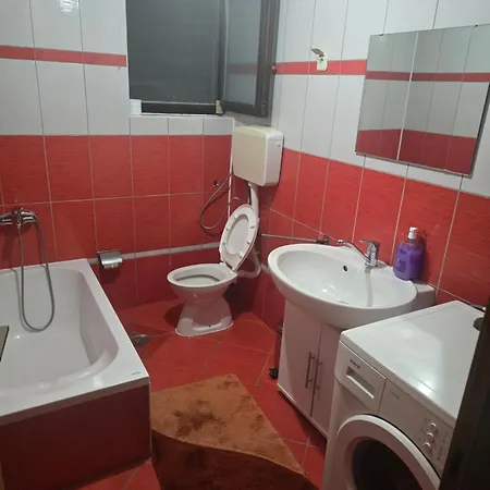 Nadija Apartman *